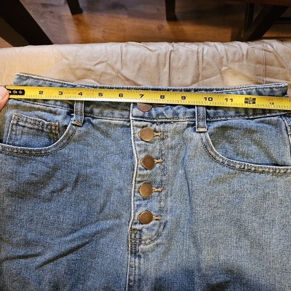 Forever 21 Denim Mini Skirt, Size Small, Rainbow Pocket Pride LGBTQ - Picture 9 of 9